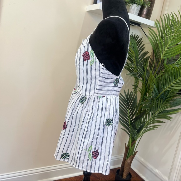 Style Rack Very Rosey White Navy Striped Romper Large - Picture 7 of 13